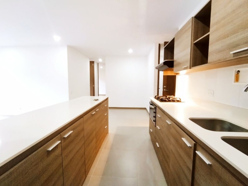 Apartamento en arriendo, código 1678