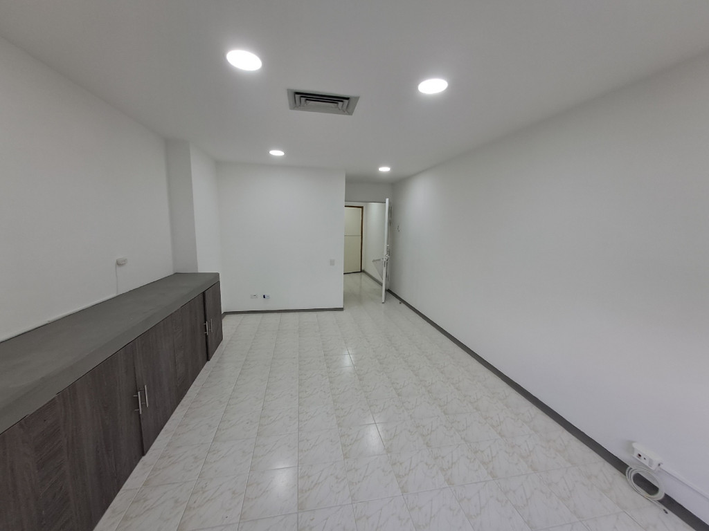 Oficina en arriendo, código 2529