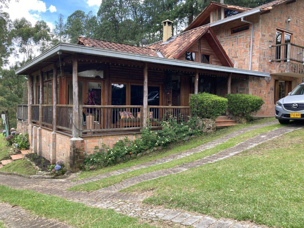 Casa en venta, código 2637