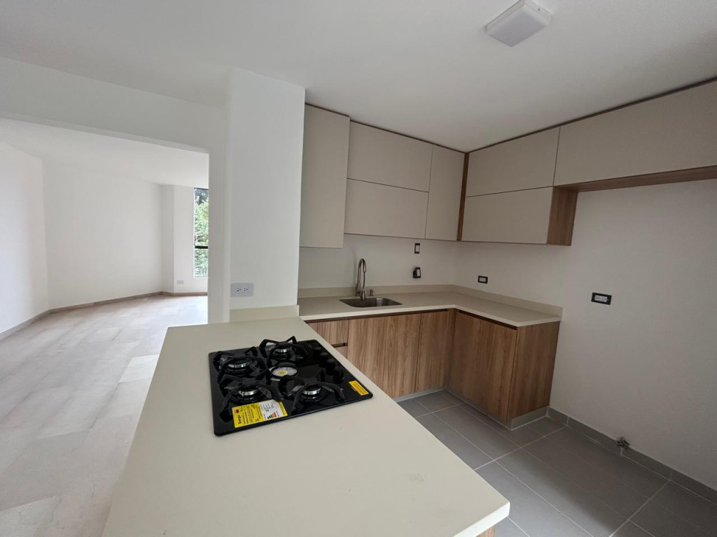 Apartamento en arriendo, código 2664