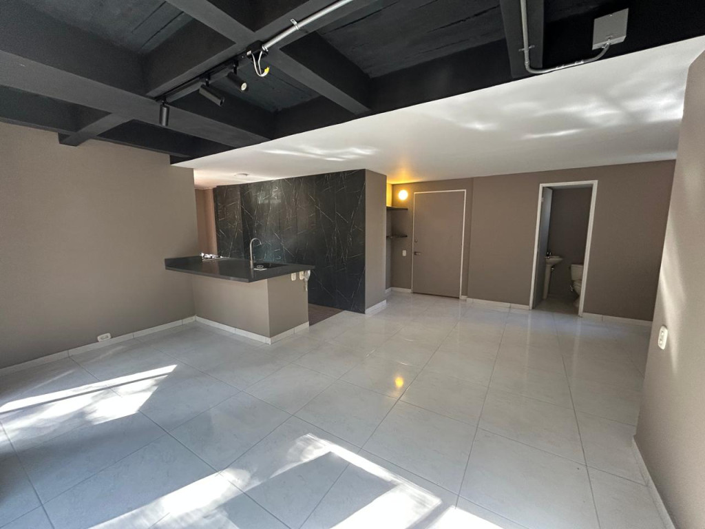 Apartamento en arriendo, código 2672