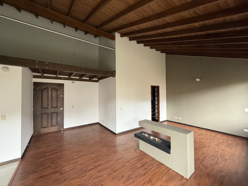 Apartamento en arriendo, código 2680