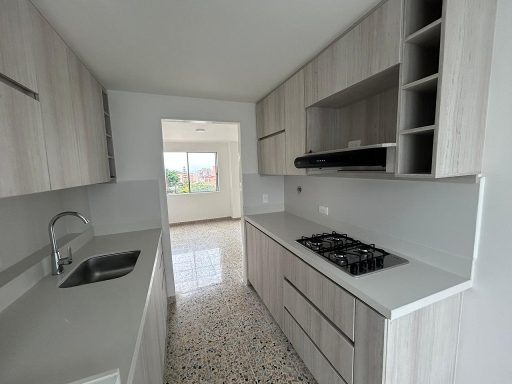 Apartamento en arriendo, código 2683