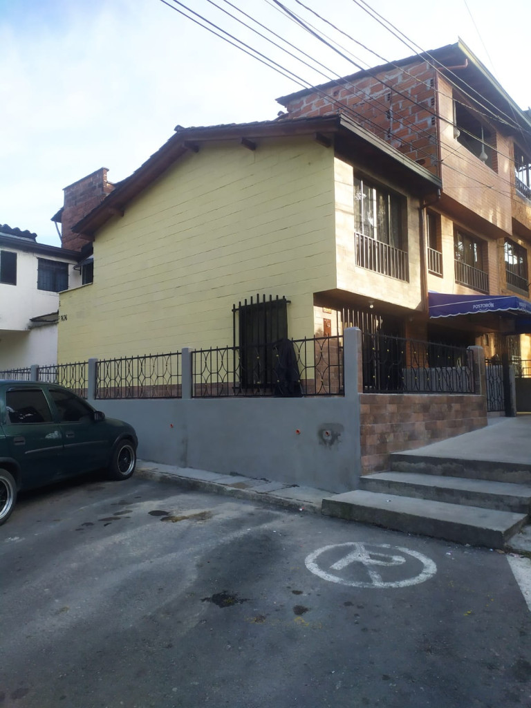 Casa en venta, código 2785