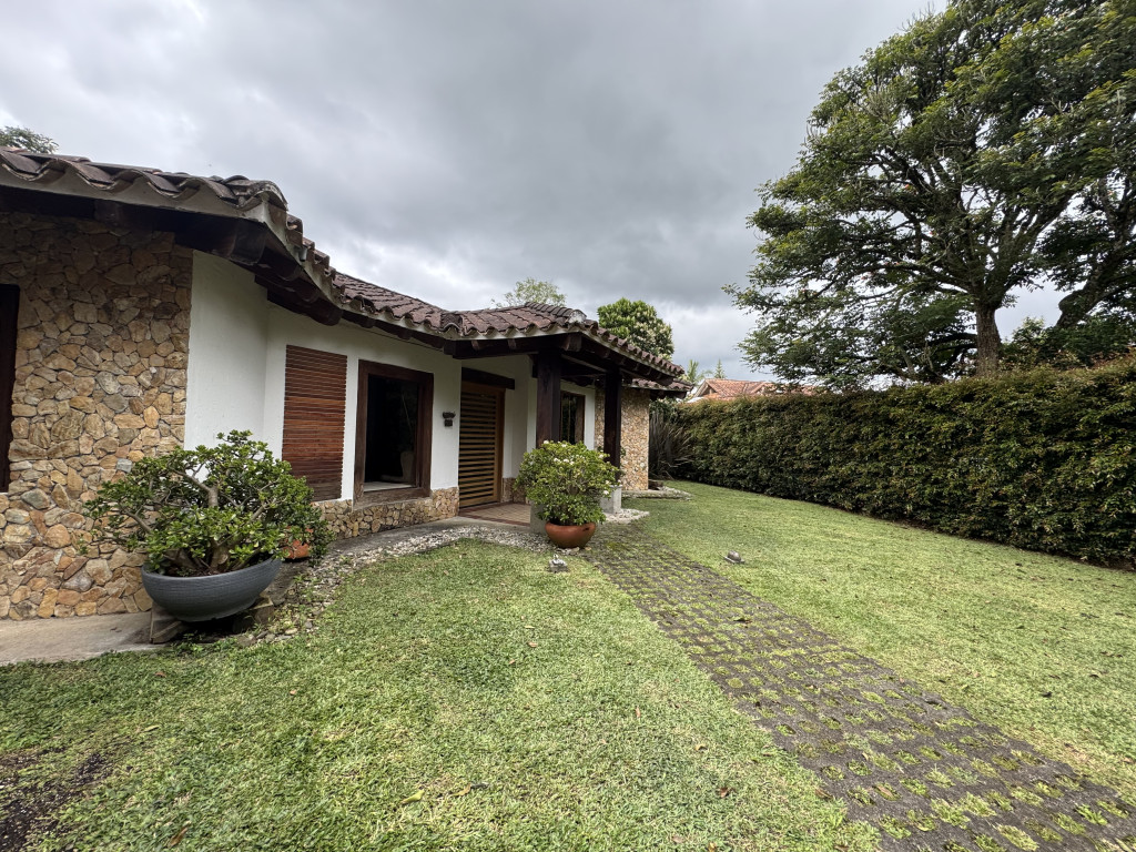 Casa Campestre en venta, código 2815