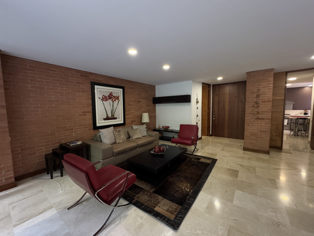 Apartamento en arriendo, código 2897