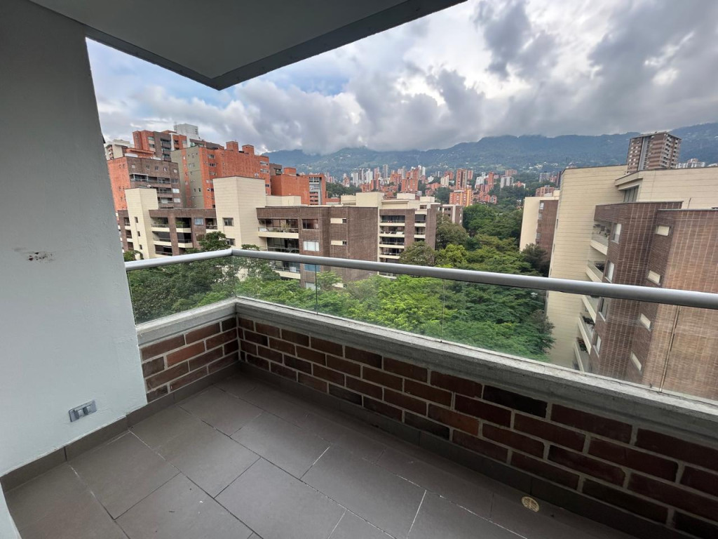 Apartamento en arriendo, código 2908
