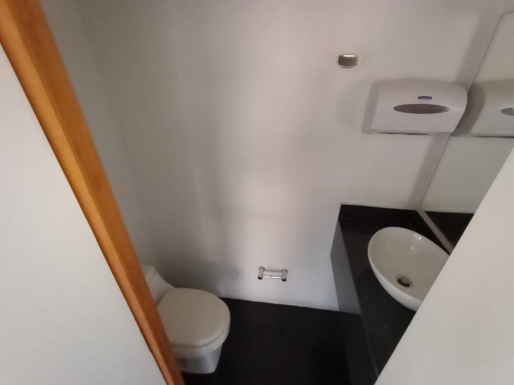 immovableImage