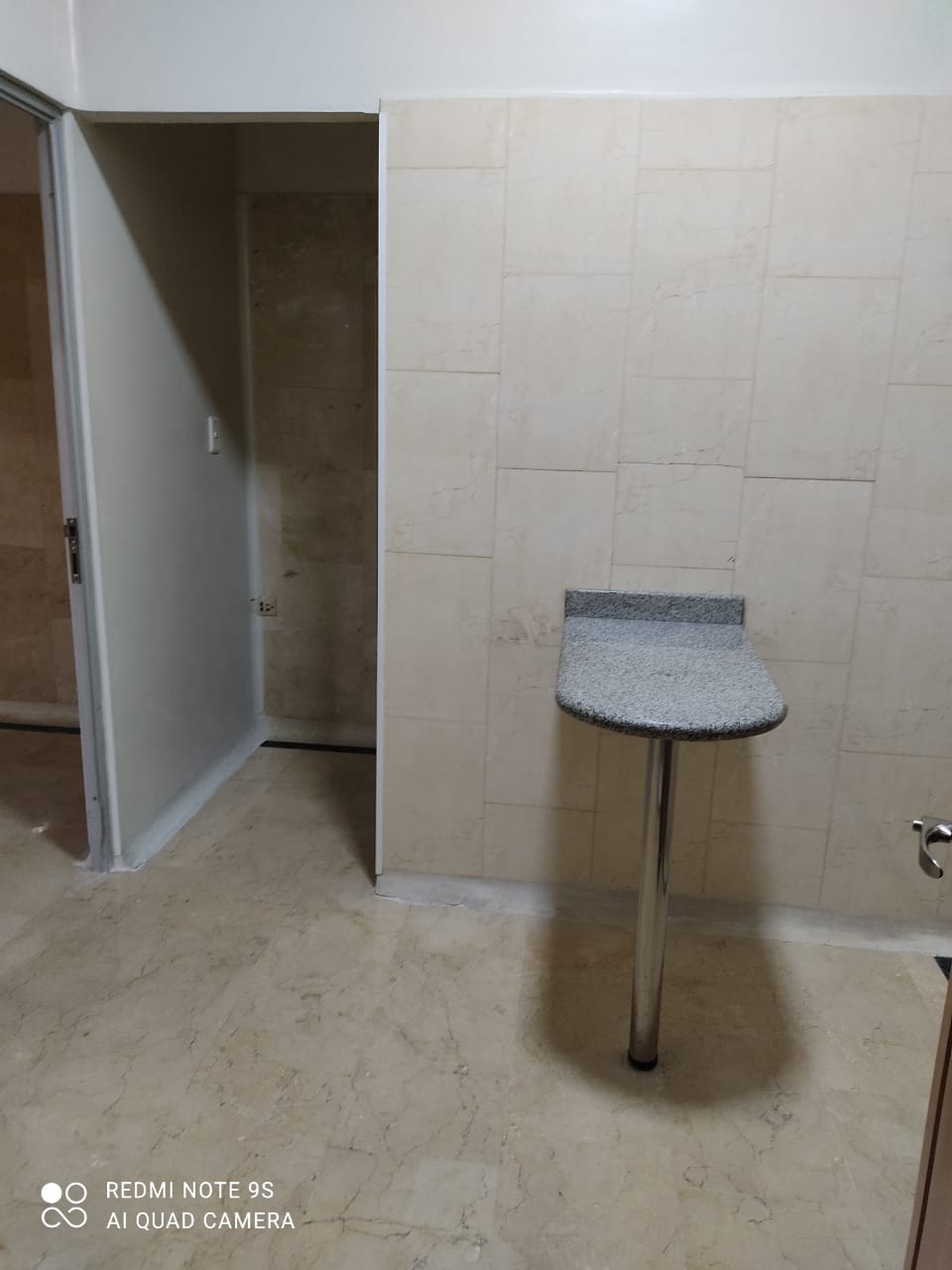 immovableImage
