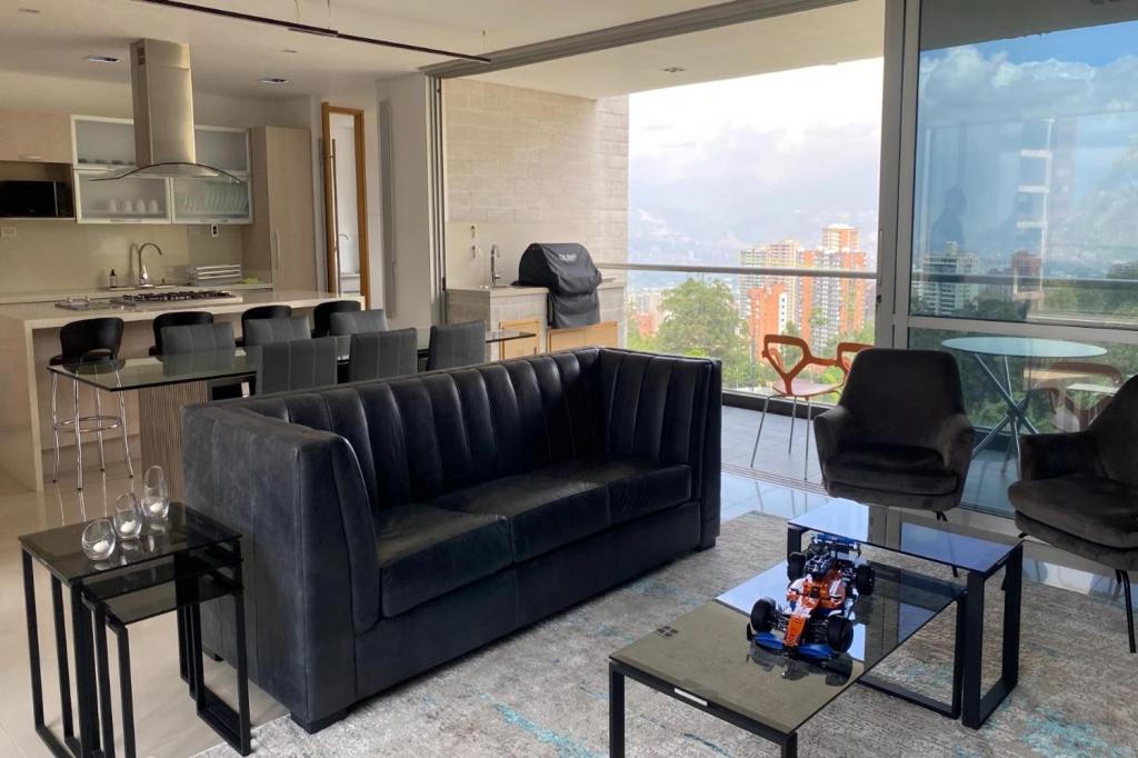 Foto Apartamento en Venta en Sur Oriente, Medellín, Antioquia - $ 1.598.000.000 - doVBKS501048 - BienesOnLine
