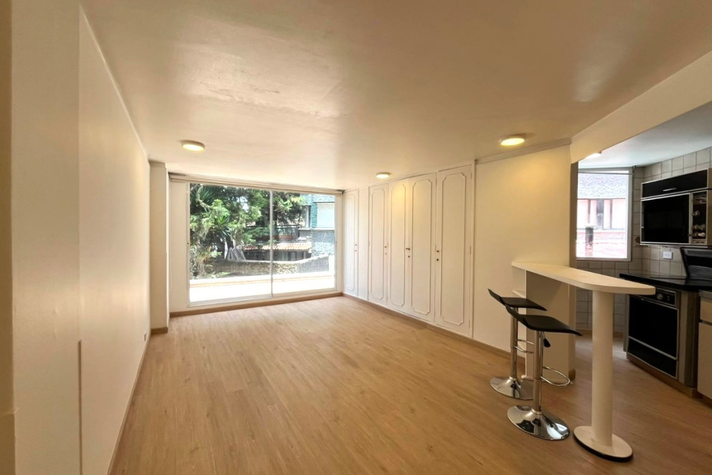 APARTAMENTO Carrera 11 #75 -71 Apto 208 Edificio Moderno, Porciuncula - Nogal, Bogotá