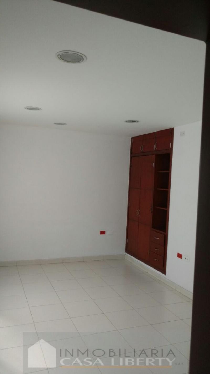 Casa EN VENTA EN Lleras Restrepo, código: 1031818 - 10
