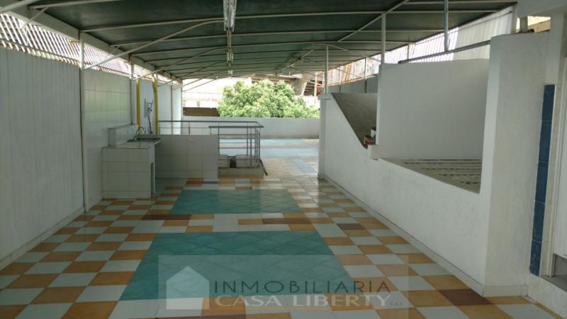 Casa EN VENTA EN Lleras Restrepo, código: 1031818 - 19
