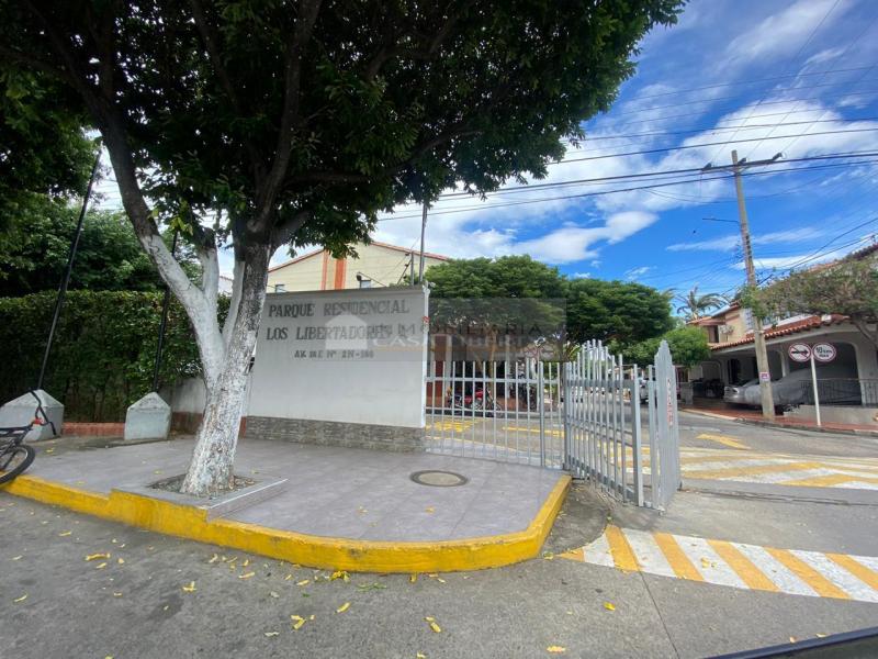 Casa en venta en parques residenciales - Inmobiliaria Casa Liberty