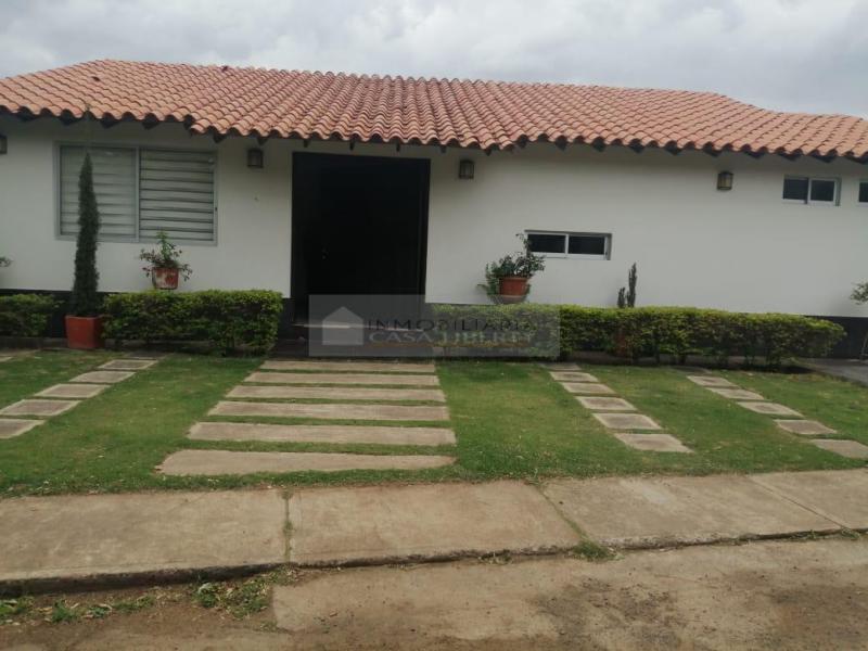 Casa en arriendo/venta en recta de corozal Inmobiliaria Casa Liberty