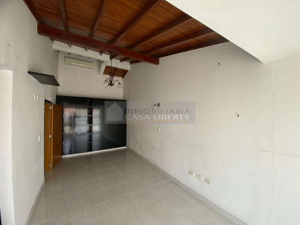 Casa EN VENTA EN Av. Libertadores, Parques Residenciales B, código: 1032742 - 16