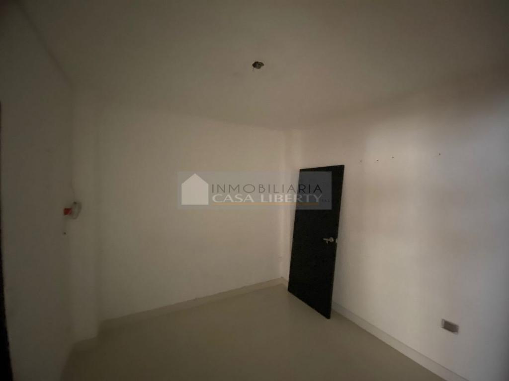 Casa EN VENTA EN Av. Libertadores, Parques Residenciales B, código: 1032742 - 8