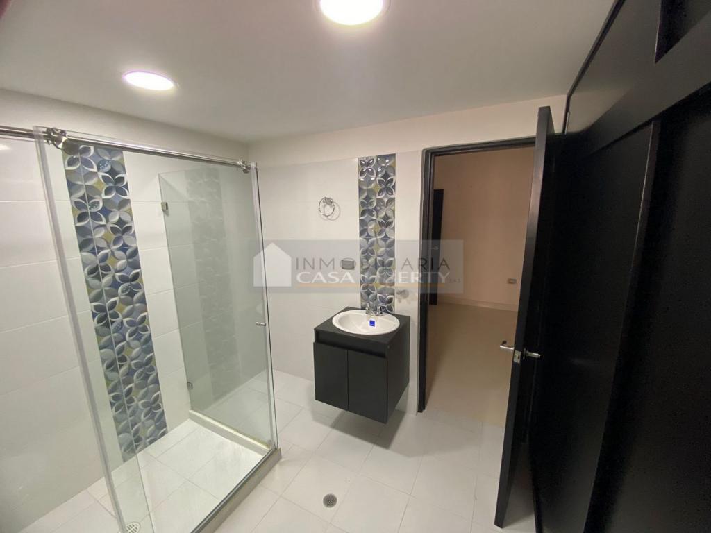 Casa EN VENTA EN Av. Libertadores, Parques Residenciales B, código: 1032742 - 10
