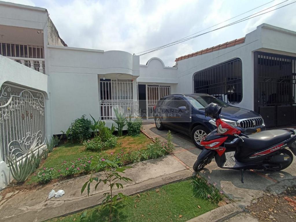 CASA CALLE 1 C # 2 B - 72 VILLA CAMILA, Villa Camila, Cúcuta