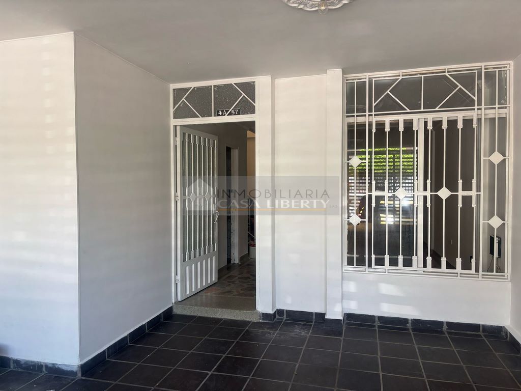 CASA CLL 14N #4A-57 PORTACHUELO, ., Cúcuta