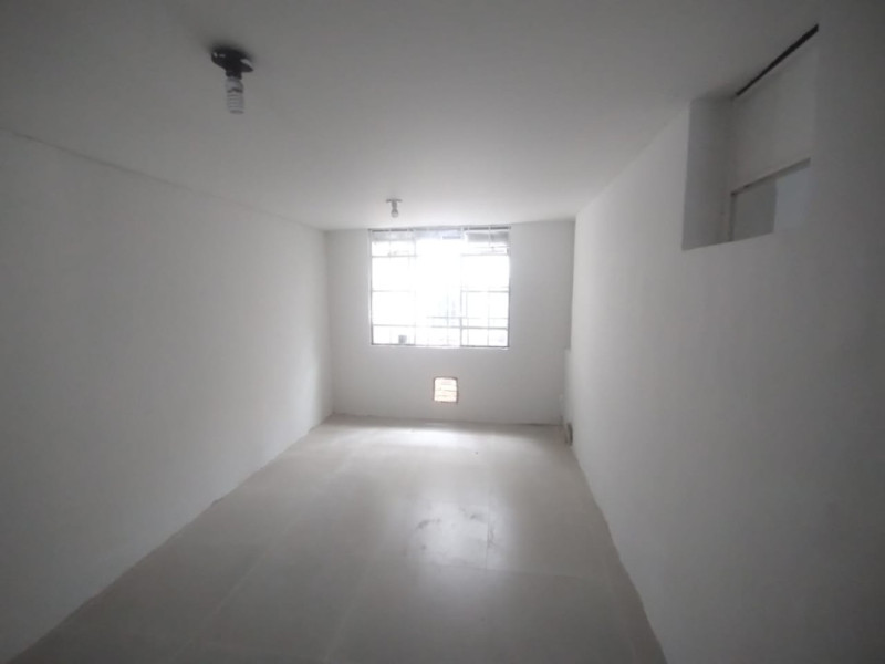Local En Arriendo - Marly, Bogotá
