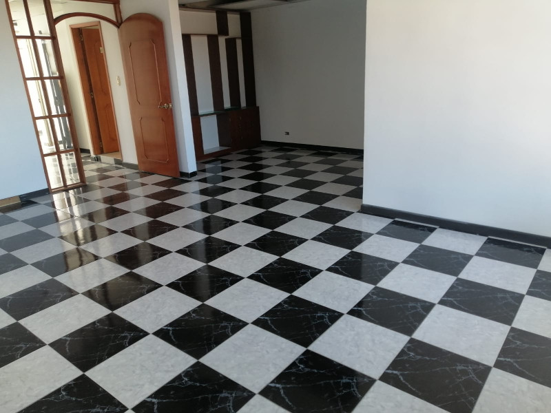 Bodega En Arriendo - Los Cerezos, Bogotá