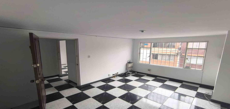 Bodega En Arriendo - Los Cerezos, Bogotá