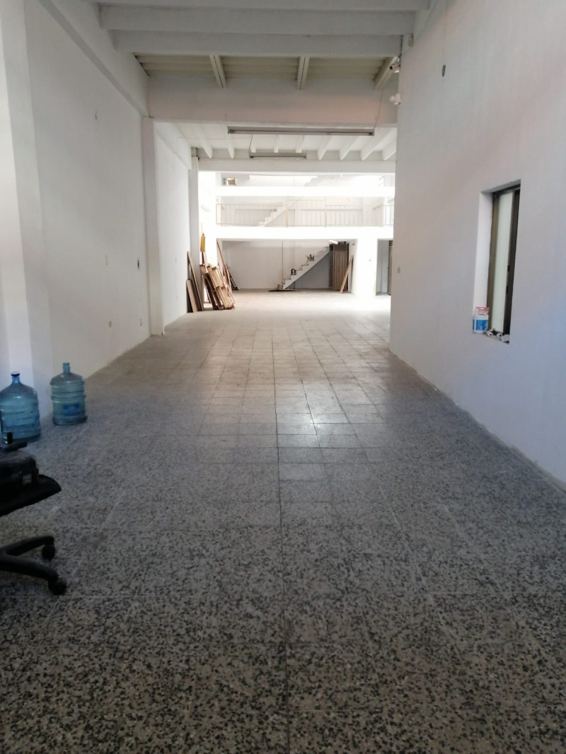 Bodega En Arriendo - Los Cerezos, Bogotá