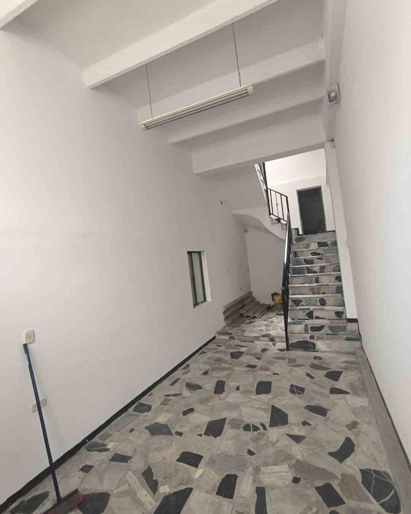 Bodega En Arriendo - Los Cerezos, Bogotá