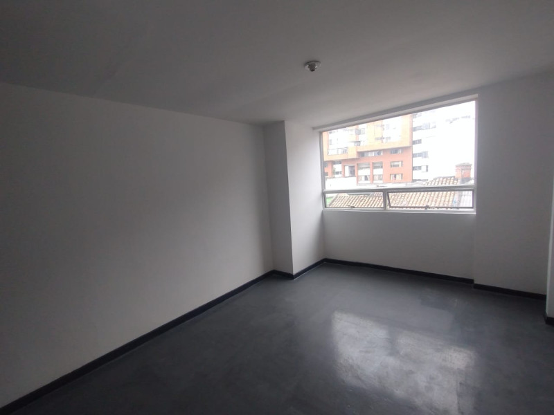 Apartamento en arriendo, código 2061