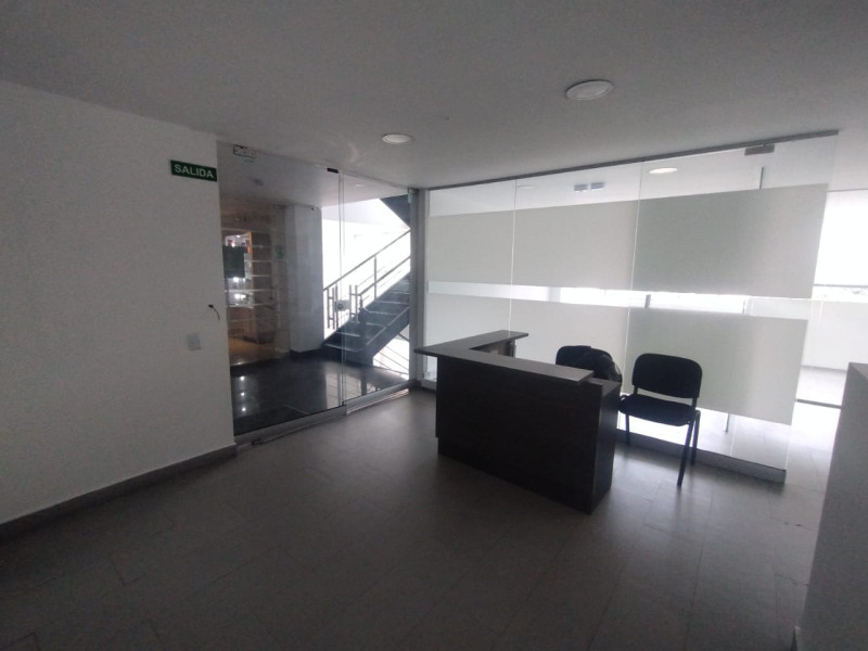 Oficina En Arriendo - Antiguo Country, Bogotá