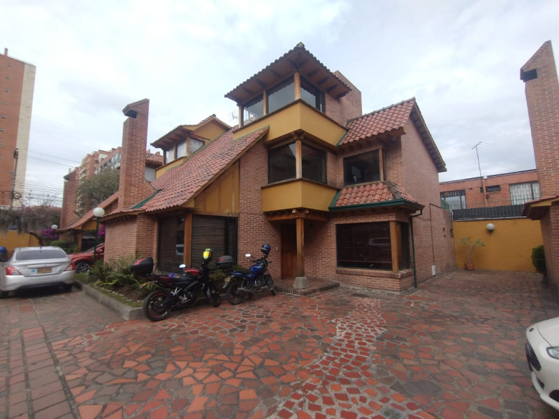 Casa En Arriendo - Belmira-Usaquén, Bogotá