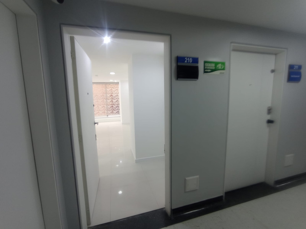 Consultorio EN VENTA EN Molinos Del Norte, código: 10289438 - 3