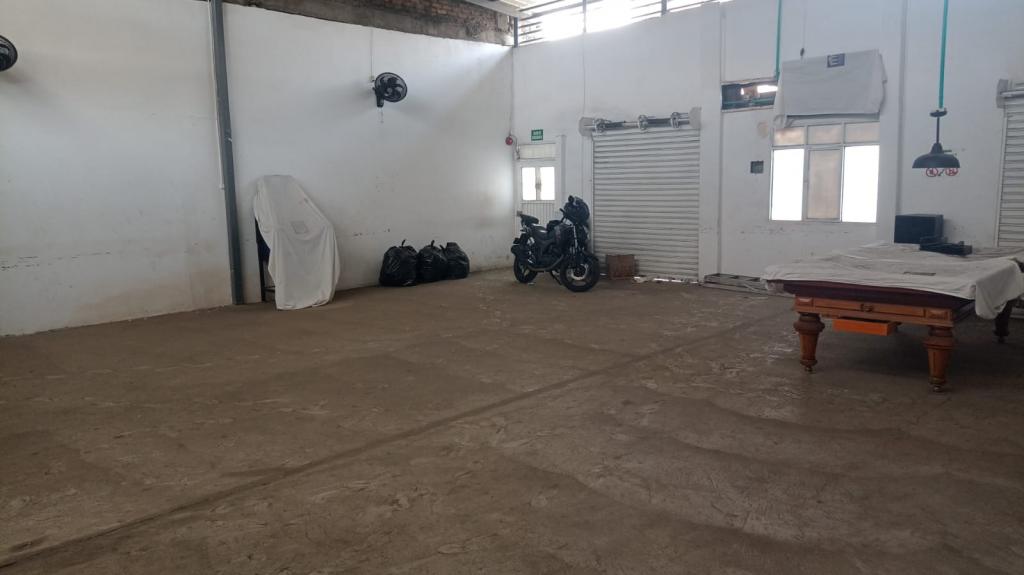 Local EN ARRIENDO EN Obrero, código: 10102887 - 3
