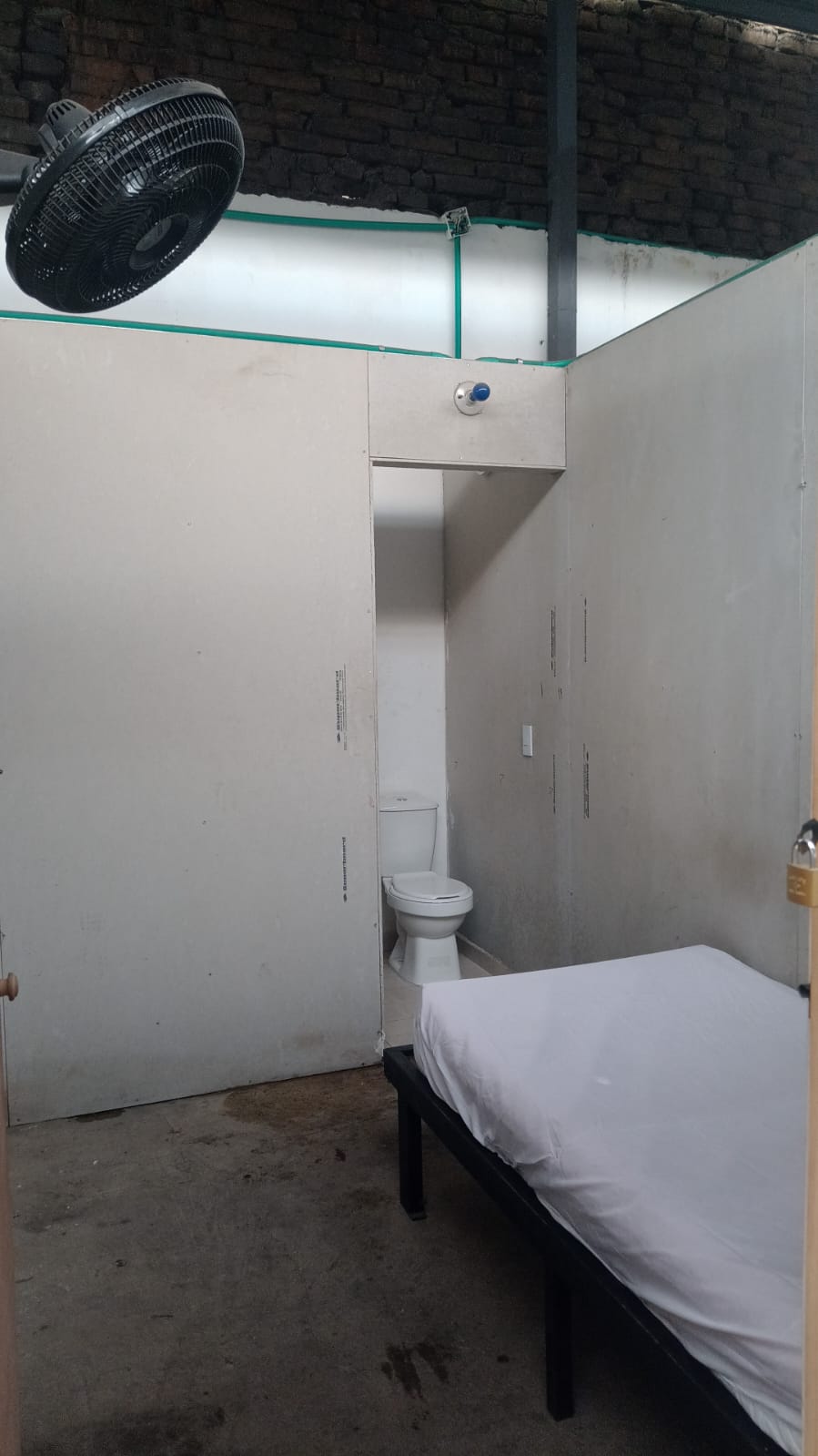 Local EN ARRIENDO EN Obrero, código: 10102887 - 12
