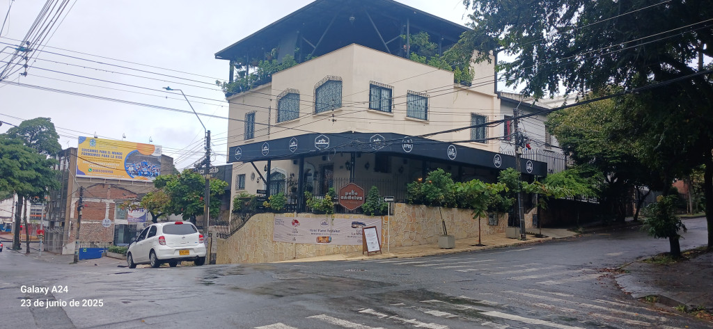 HOTEL EN VENTA EN Cali 