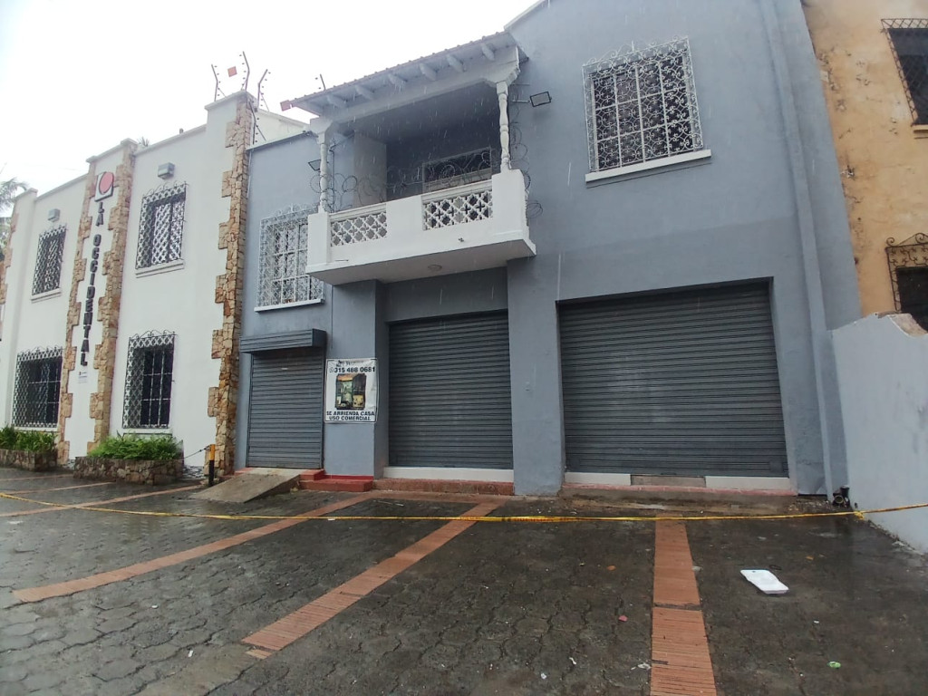 COMERCIAL (CASA PARA COMERCIO) EN ARRIENDO EN Cali 