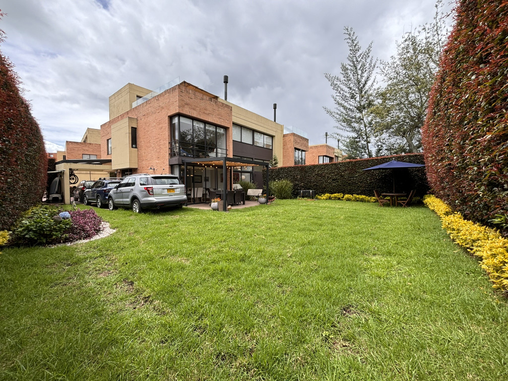 Casa EN VENTA EN Arrayanes, código: 10301561 - 9