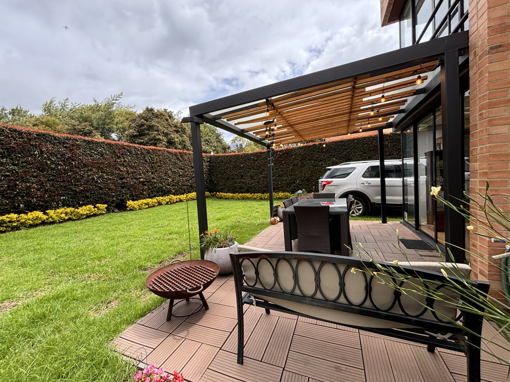 Casa EN VENTA EN Arrayanes, código: 10301561 - 10