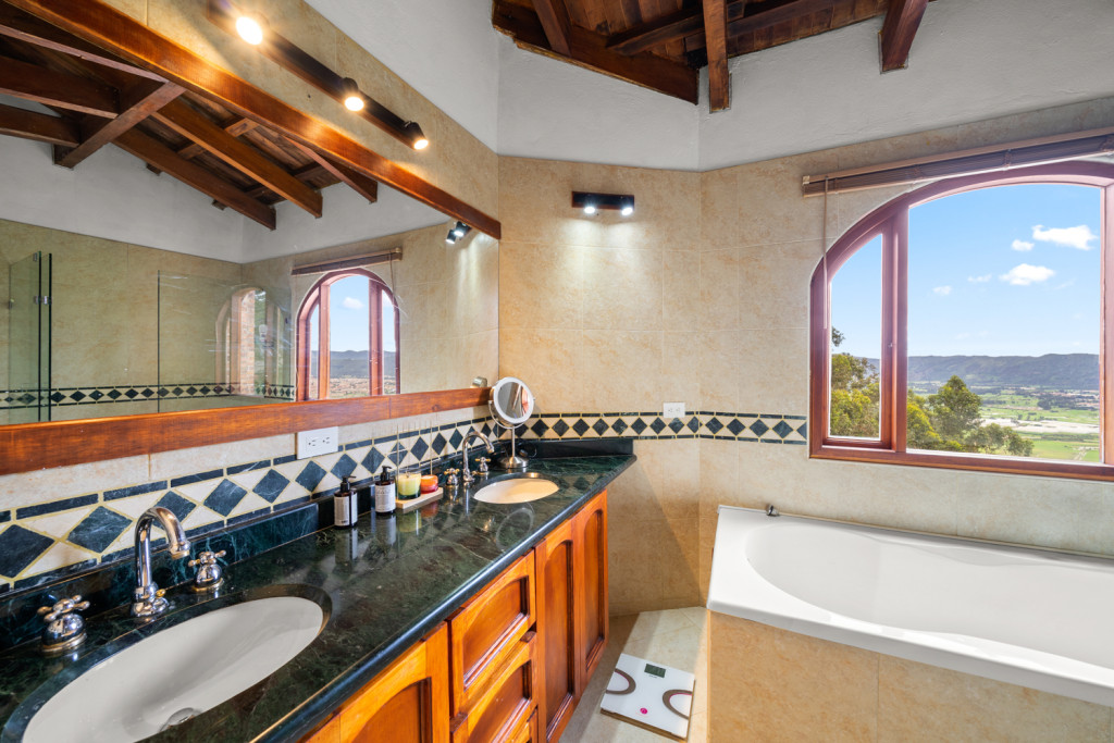 Casa EN VENTA EN Portal De Fusca, código: 10274733 - 10