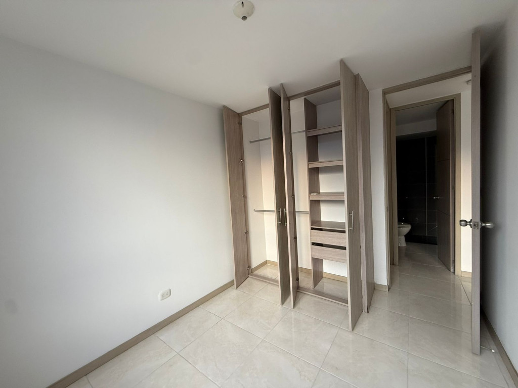 Apartamento En Arriendo - Valle Del Lili, Cali
