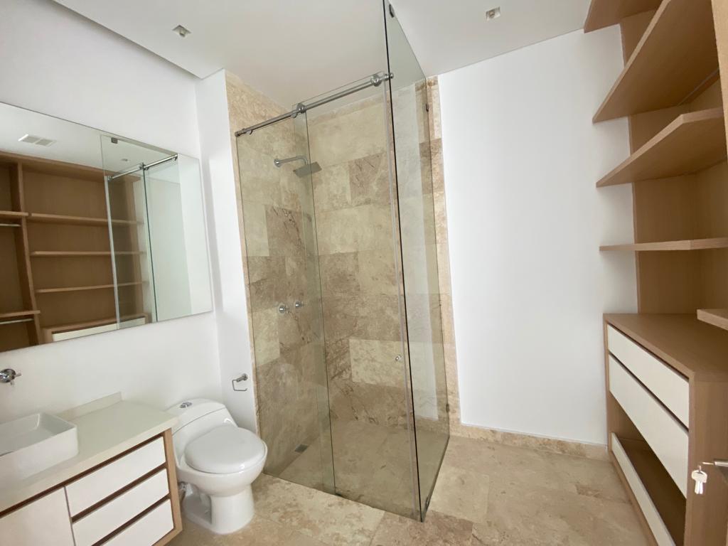 Apartamento En Venta - Ciudad Jardín, Cali