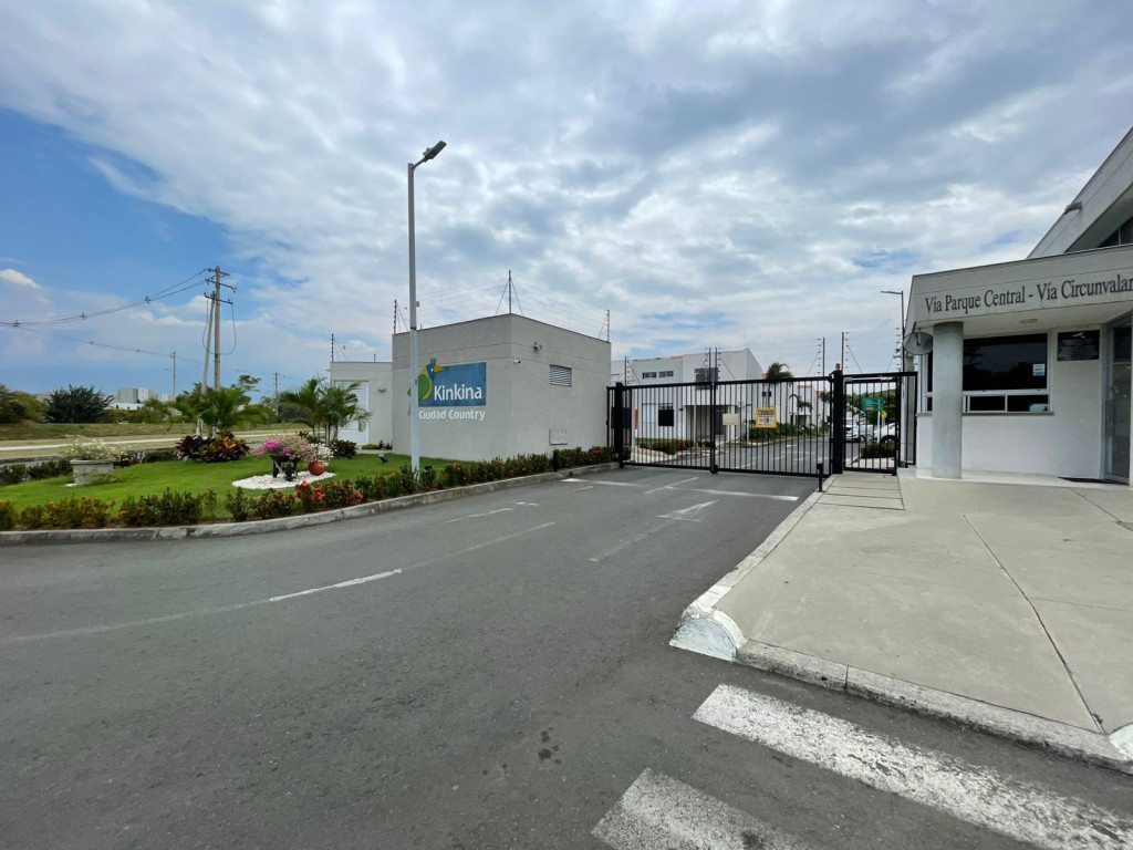Casa Condominio En Arriendo - Ciudad Country - Jamundi, Jamundí