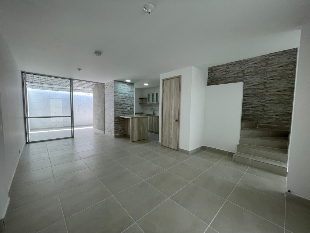 Casa Condominio En Arriendo - Ciudad Country - Jamundi, Jamundí