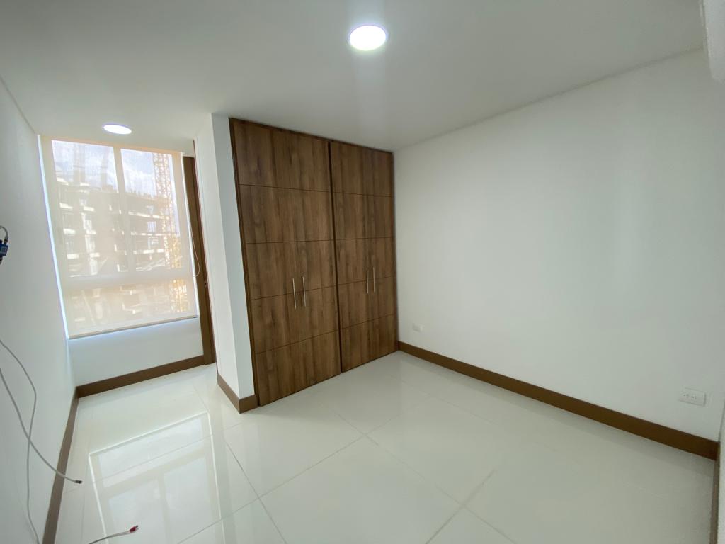 Apartamento En Venta - Ciudad Jardín, Cali