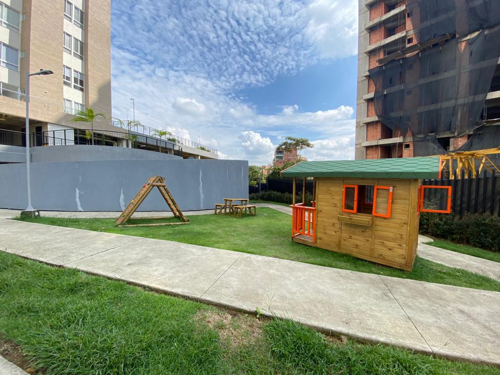 Apartamento En Venta - Ciudad Jardín, Cali