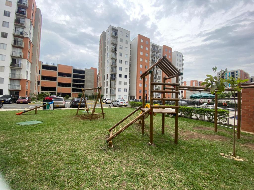 Apartamento En Arriendo - Valle Del Lili, Cali