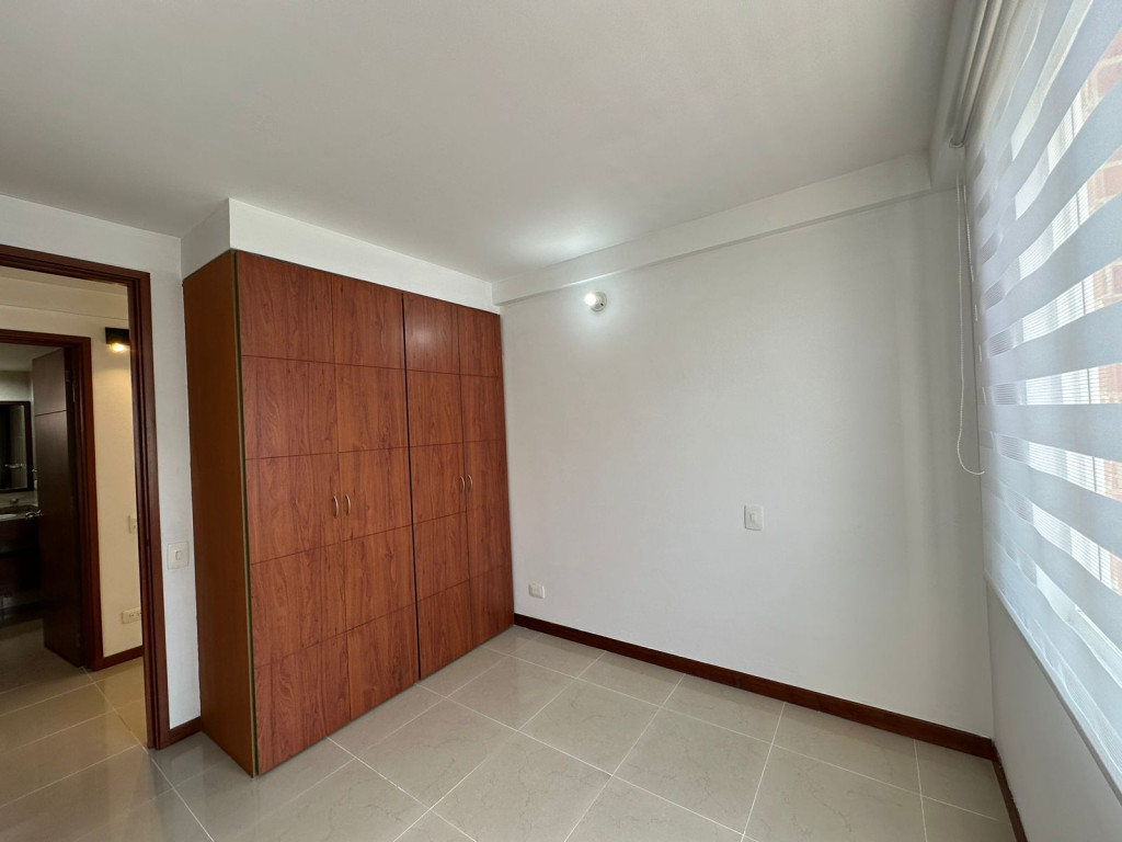 Apartamento En Venta - Cristales, Cali