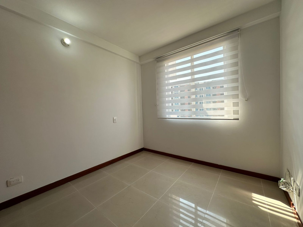 Apartamento En Venta - Cristales, Cali