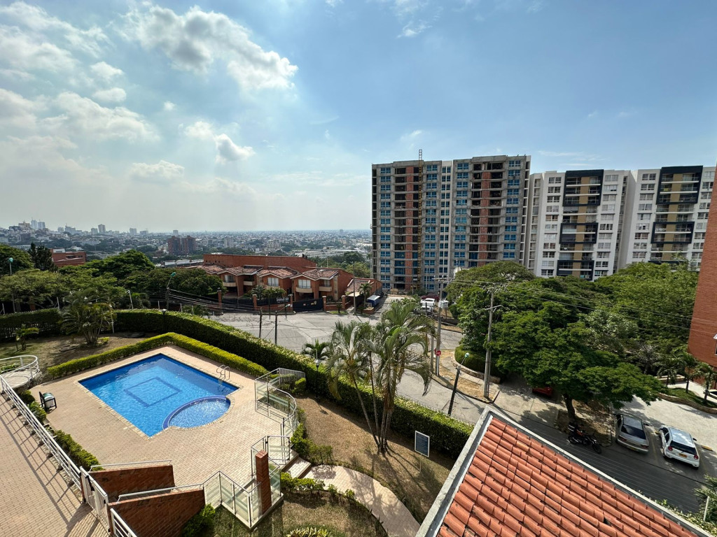 Apartamento En Venta - Cristales, Cali